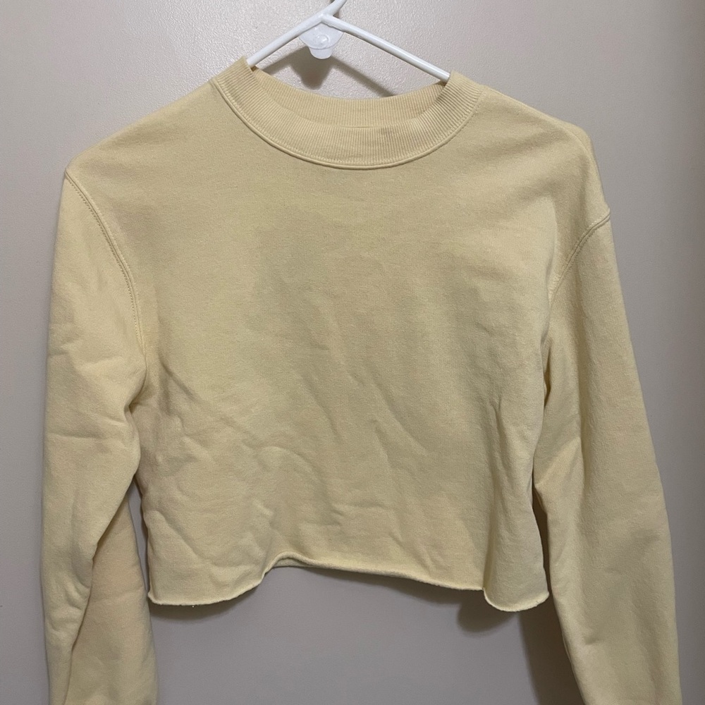 H & M Cropped Yellow Sweater